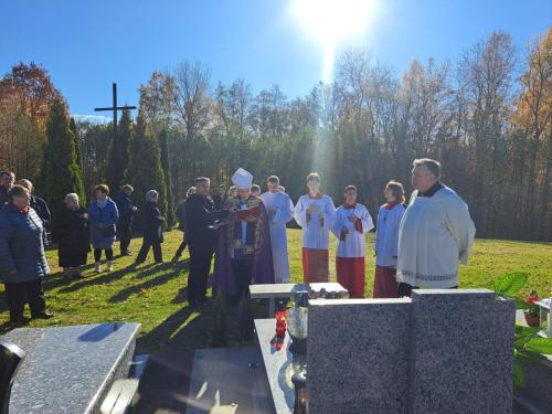 PHOTO-2025-11-02-20-14-24