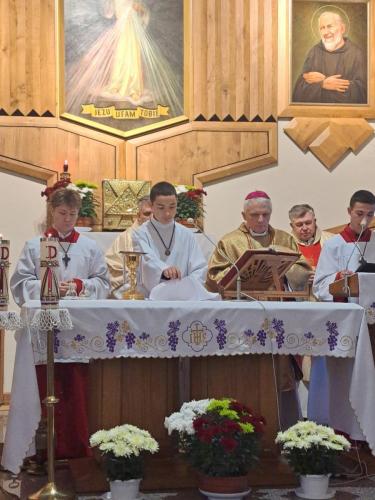 PHOTO-2025-11-02-20-14-29-4