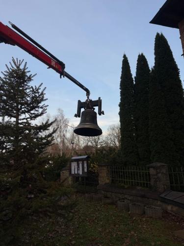 f511ebd6-c509-454a-91de-50bc89e52160